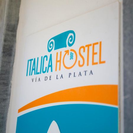 Italica Hostel ซานติปอนเซ ภายนอก รูปภาพ