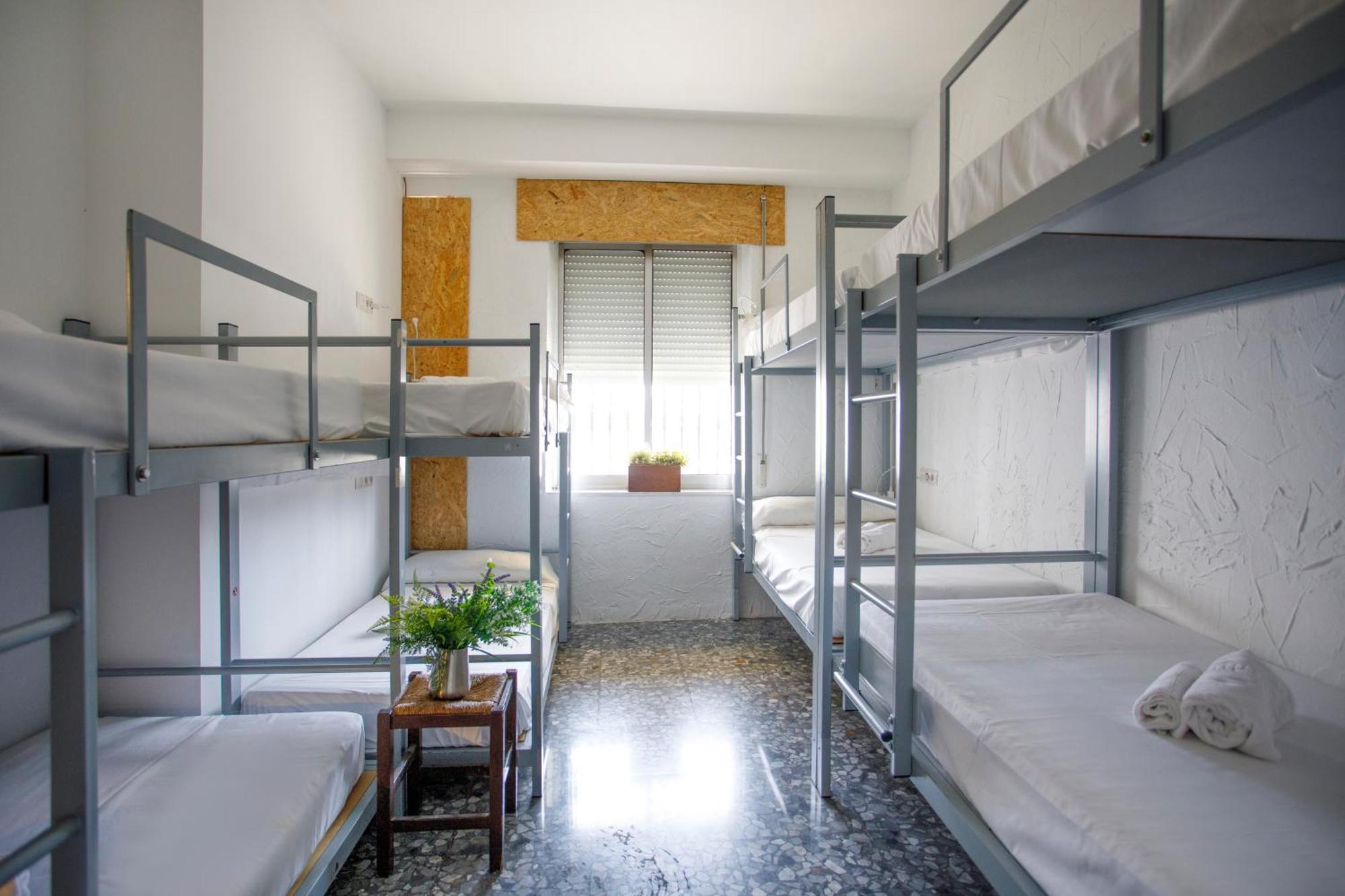 Italica Hostel ซานติปอนเซ ภายนอก รูปภาพ