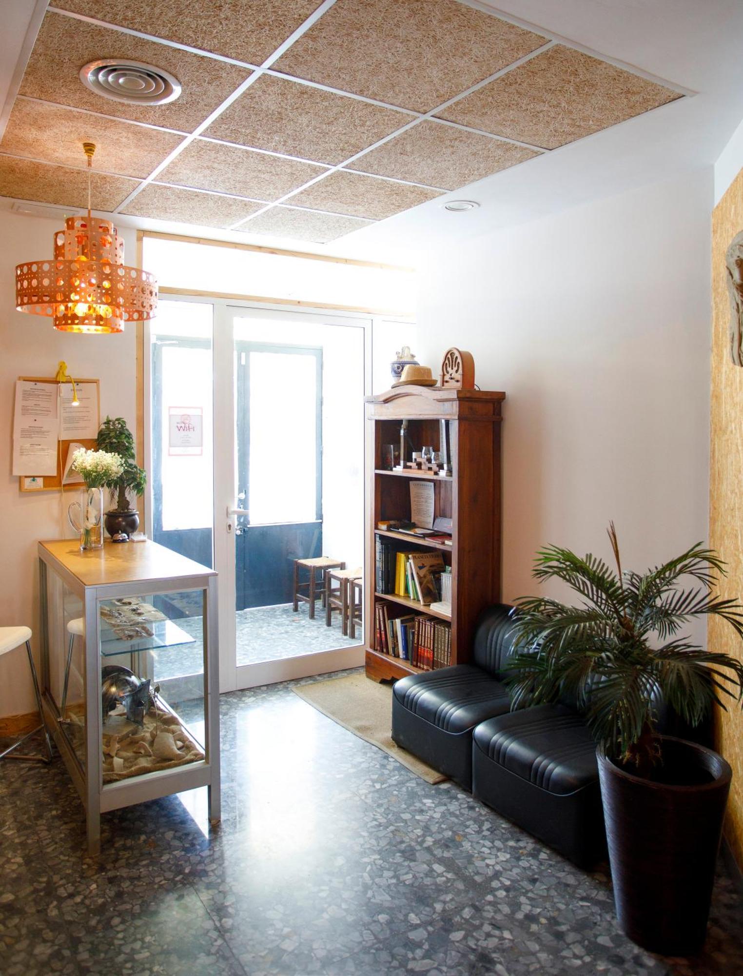 Italica Hostel ซานติปอนเซ ภายนอก รูปภาพ