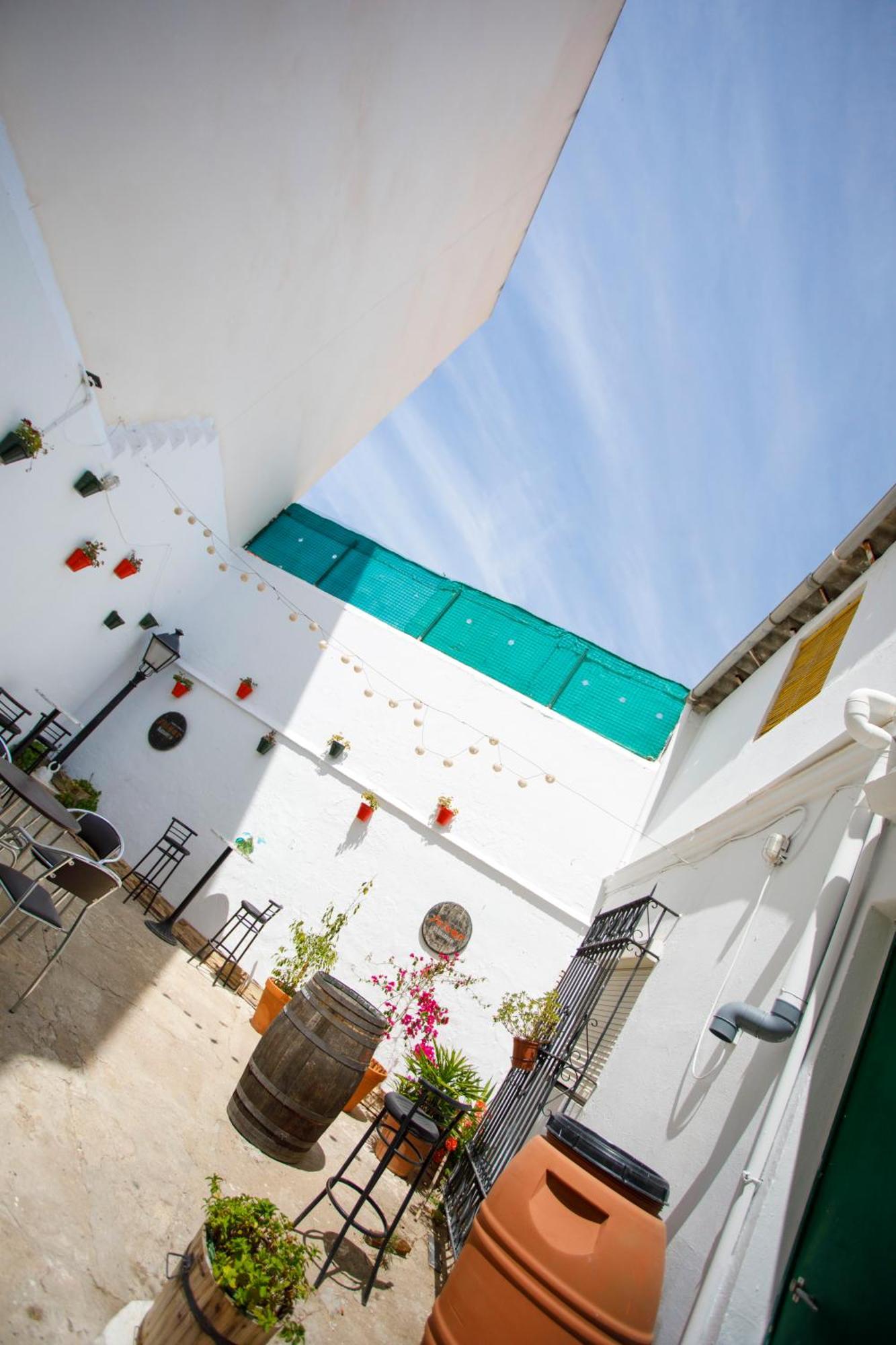 Italica Hostel ซานติปอนเซ ภายนอก รูปภาพ